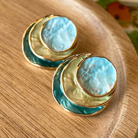 ✨Sundance Artesia Earrings - Picture 1 of 8